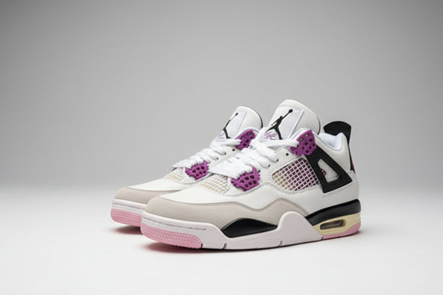 Air Jordan 4 Retro "Comic"