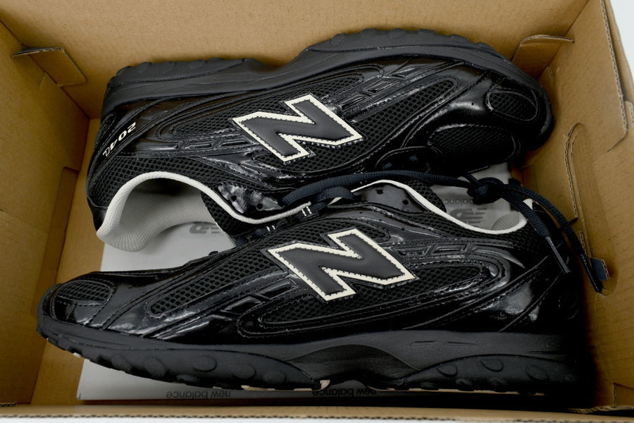 New Balance 204L Basketcase 'Triple Black'