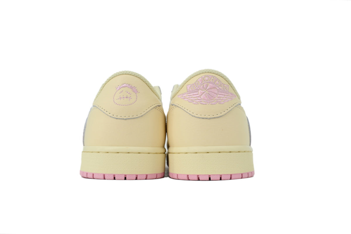 Travis Scott x Air Jordan 1 Retro Low OG "Shy Pink"