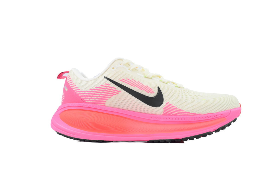 Nike Vomero 18 - Sail/Hyper Pink/Sequoia