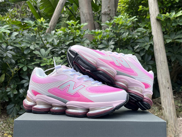 New Balance Warped Runner