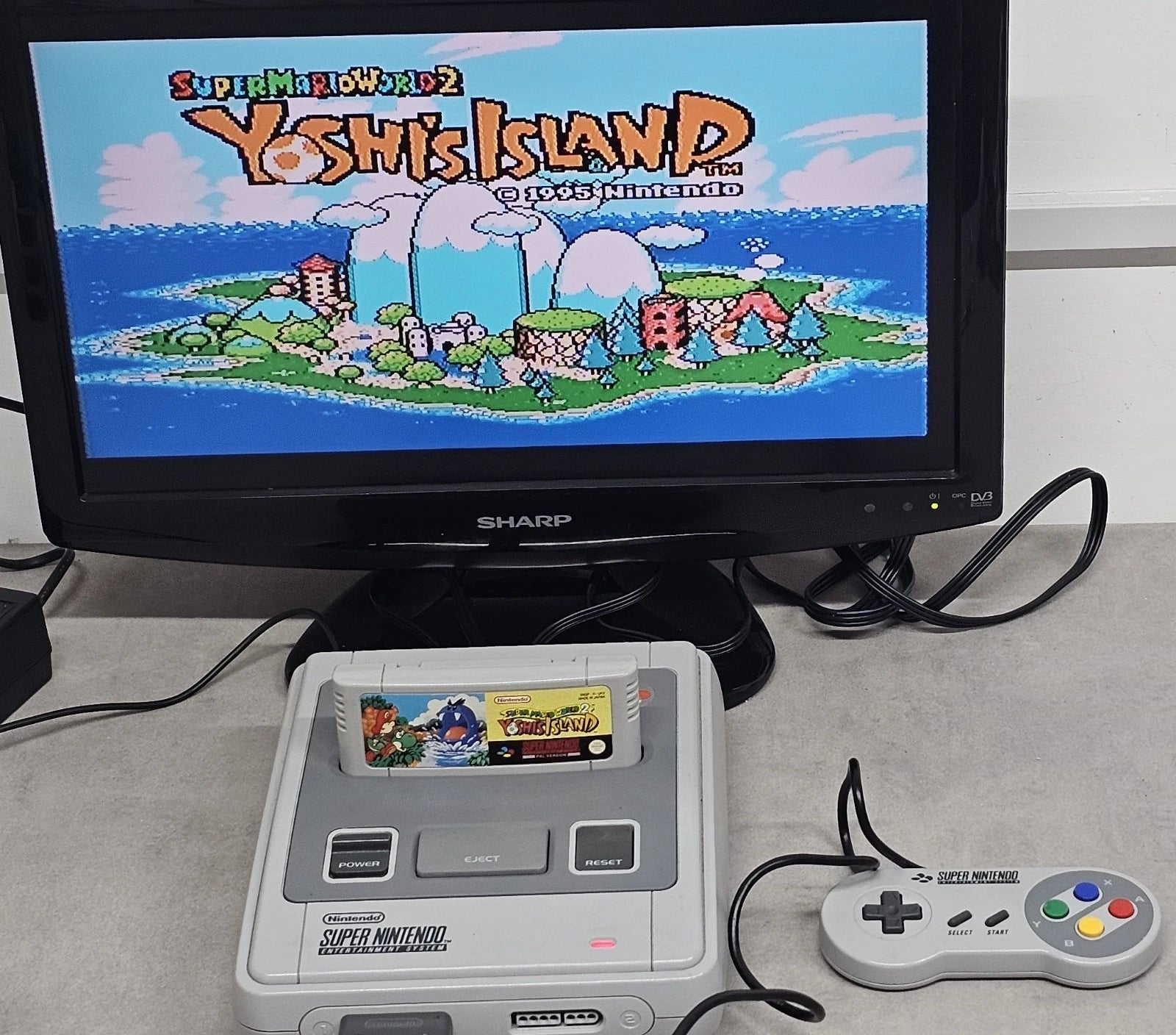 Super Mario World 2 Yoshi's Island SNES Cartridge (PAL UKV) – Tested, New Battery