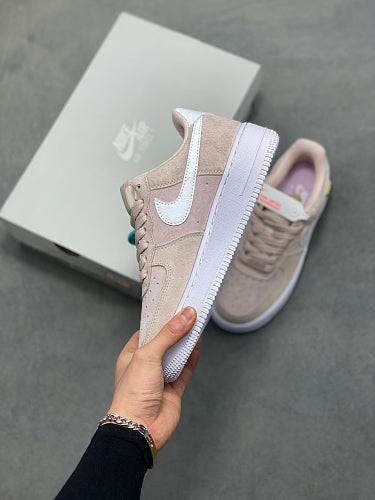 Nike Air Force 1 '07 Low "Pink Suede"